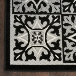 Aloha Black Geometric Indoor/Outdoor Area Rug, 5X7-Kirkland's Home New