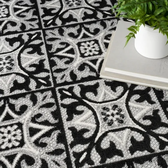Aloha Black Geometric Indoor/Outdoor Area Rug, 5X7-Kirkland's Home New
