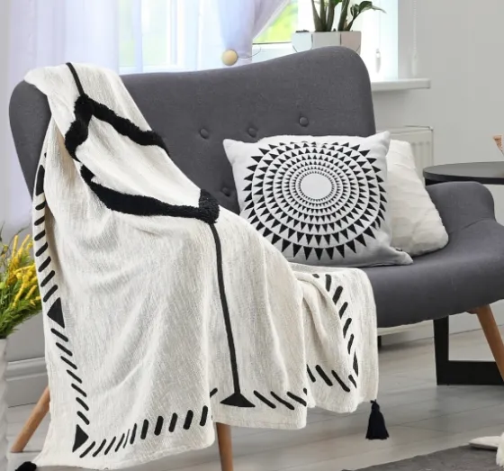 Anna Black And White Diamond Throw-Kirkland's Home Flash Sale