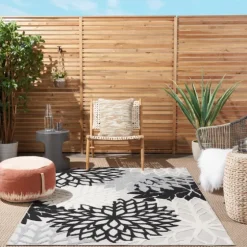 Black And White Floral Outdoor Area Rug, 5X7-Kirkland's Home Best