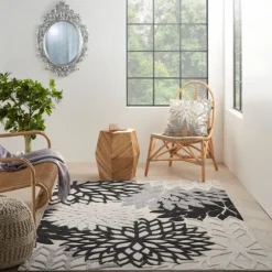 Black And White Floral Outdoor Area Rug, 5X7-Kirkland's Home Best