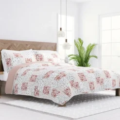Blush Patchwork Reversible 3-Pc. Queen Quilt Set-Kirkland's Home Discount