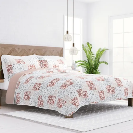 Blush Patchwork Reversible 3-Pc. Queen Quilt Set-Kirkland's Home Discount