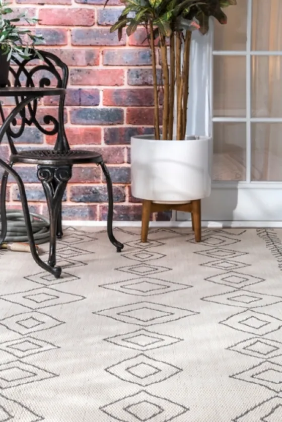 Cream Serna Tribal Outdoor Area Rug, 5X7-Kirkland's Home Fashion