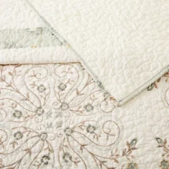 Cream Vintage Treasure Queen Bedspread-Kirkland's Home Cheap