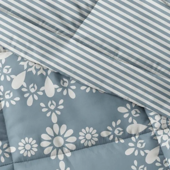 Daisy Medallion Queen 3-Pc. Comforter Set-Kirkland's Home Clearance