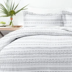 Gray Geometric 3-Pc. King Duvet Cover Set-Kirkland's Home Outlet