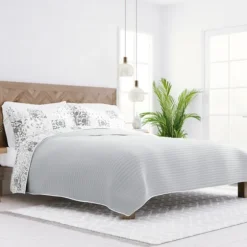 Gray Patchwork Reversible 3-Pc. King Quilt Set-Kirkland's Home Flash Sale
