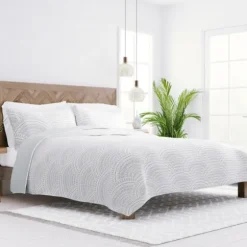 Gray Scalloped Reversible 2-Pc. Twin Quilt Set-Kirkland's Home Flash Sale
