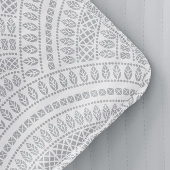 Gray Scalloped Reversible 2-Pc. Twin Quilt Set-Kirkland's Home Flash Sale