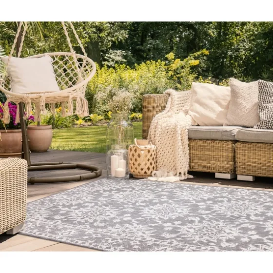 Irene Gray Daffodil Outdoor Area Rug, 4X7-Kirkland's Home Flash Sale