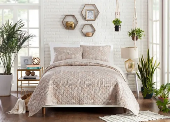 Justina Blakeney Abrazo 3-Pc. King Quilt Set-Kirkland's Home Cheap