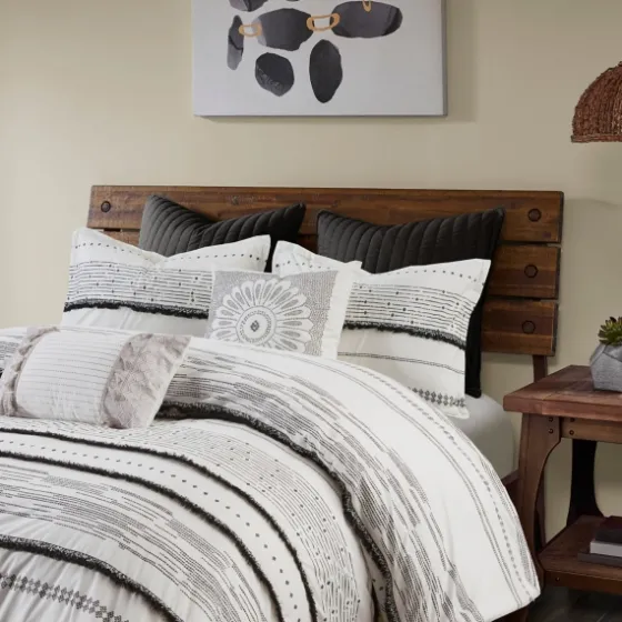 Mia Striped 3-Pc. King Duvet Cover Set-Kirkland's Home Outlet