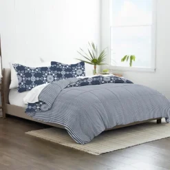 Navy Daisy Medallion King 3-Pc. Comforter Set-Kirkland's Home Flash Sale