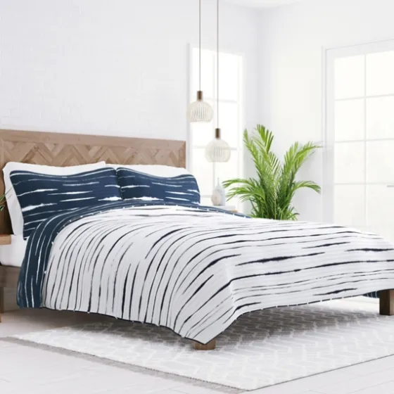 Navy Linear Reversible 2-Pc. Twin Quilt Set-Kirkland's Home Best