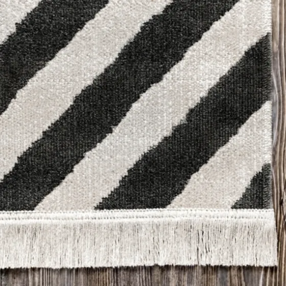 Rain Diamond Fringe Indoor/Outdoor Area Rug, 5X8-Kirkland's Home Best Sale