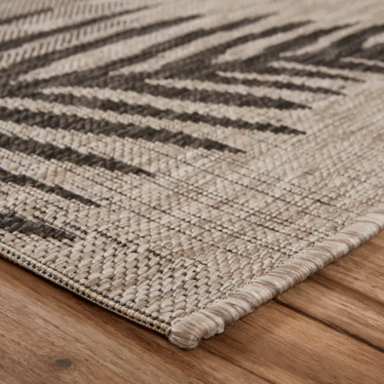 Shaded Palms Captiva Outdoor Area Rug, 7X9-Kirkland's Home Hot