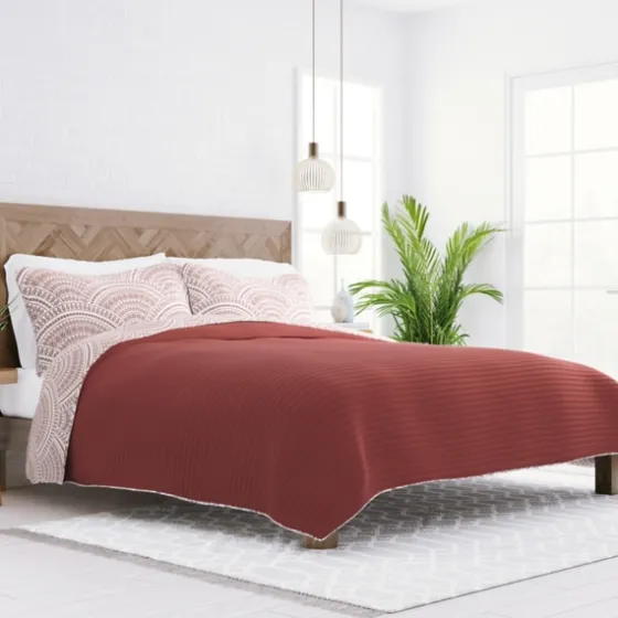Terra Scalloped Reversible 3-Pc. King Quilt Set-Kirkland's Home Clearance